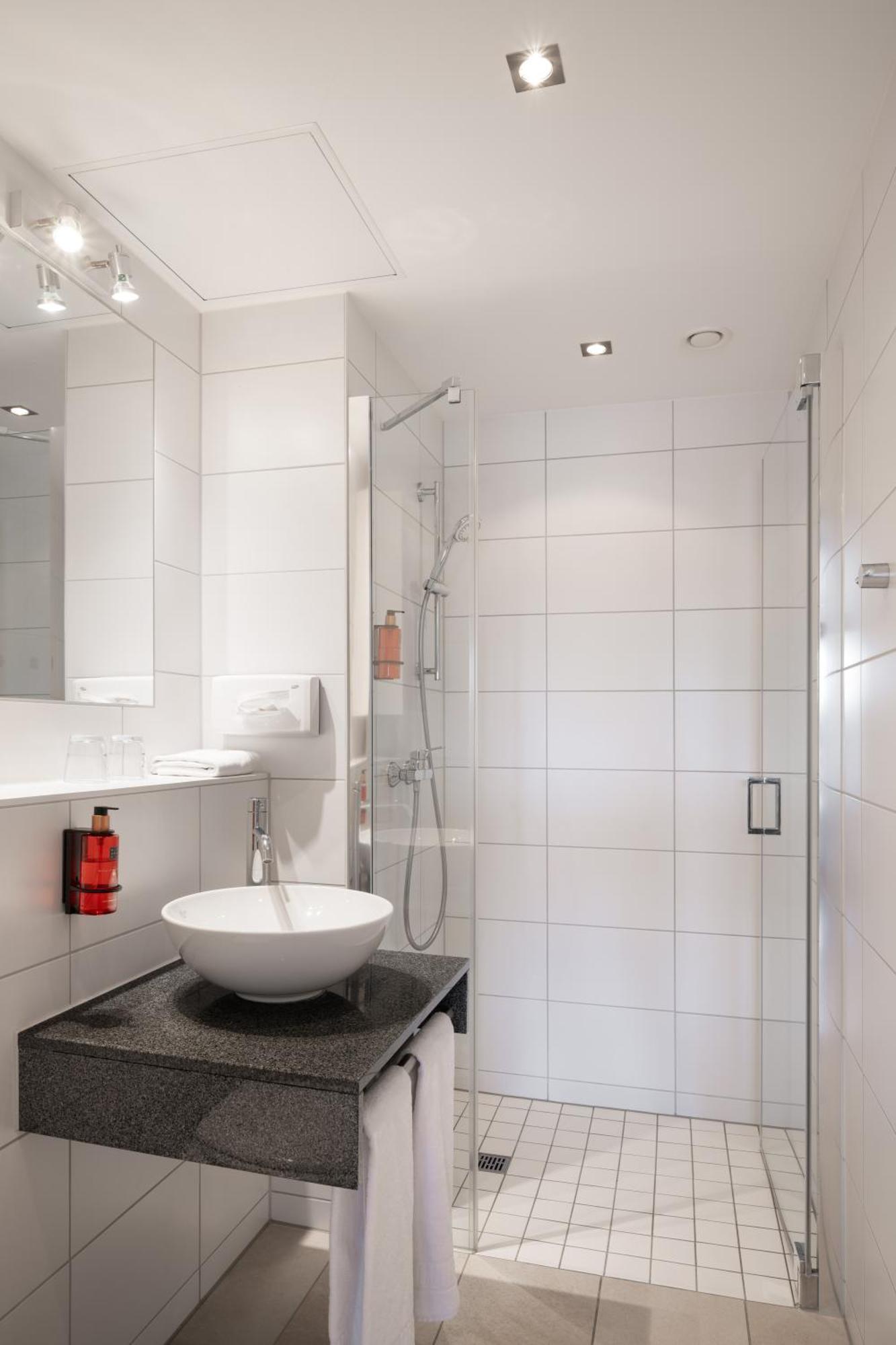 Snooze Apartments Holzkirchen  Eksteriør bilde